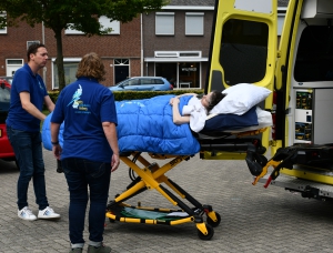 Wensambulance vervult wens Marion Minten