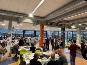 Iftar, samen aan tafel