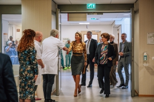 Koningin Máxima op bezoek in VieCuri Venlo