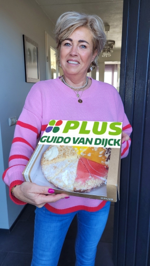 Afgelopen zaterdag ging de vlaai naar: Yvonne Aben