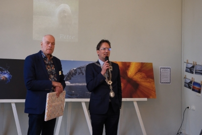 Feestelijke opening jubileumexpositie Fotoclub Venray groot succes