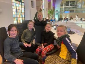 Kinderen in debat in raadzaal Venray