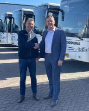 Munckhof neemt BAB-VIOS en Hofstad Tours over