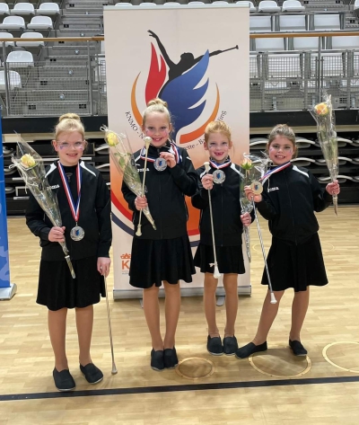 Wanssumse Majorettes goud en zilver op NK