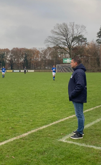 Contractverlenging hoofdtrainer Patrick Wijnen bij V.V. Holthees- Smakt