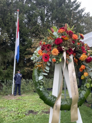 Herdenking op de Engelse militaire begraafplaats Venray