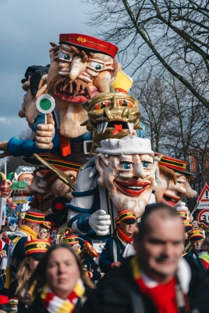 Wat trek jij aan dit jaar? De leukste carnavalskostuums op een rij
