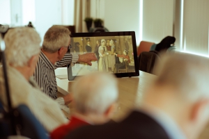 Digitale tafel voor Limburgers in zorginstellingen groot succes.