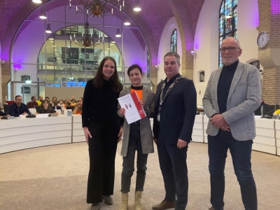 Eline Elfring wint kinderdebat Venray 2023